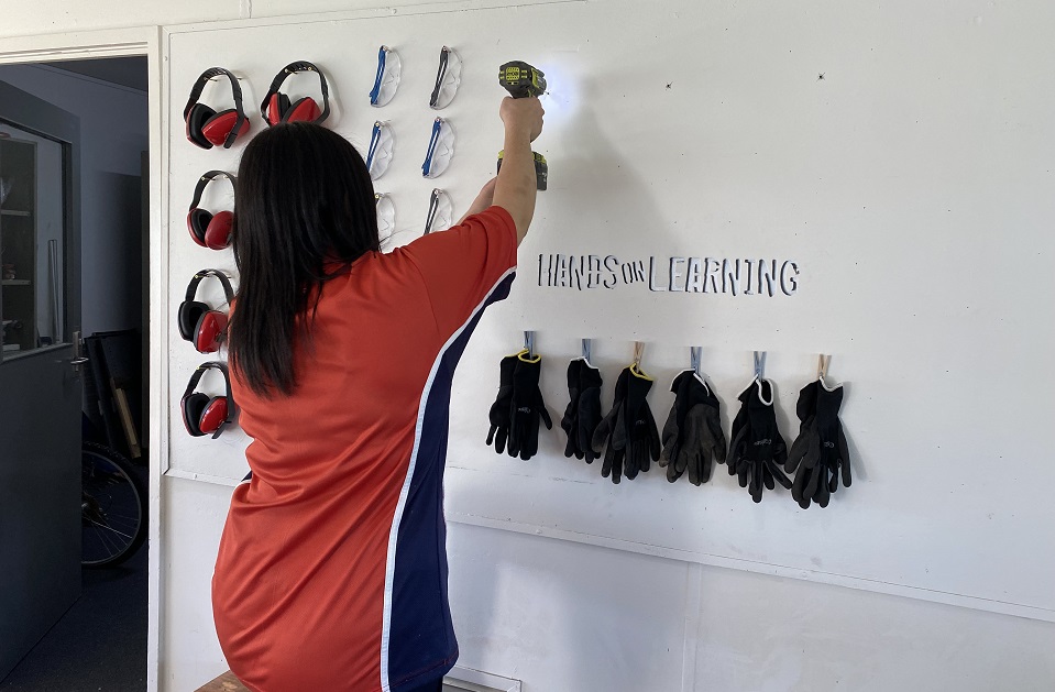 hands on learning 04