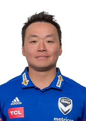 tom huang_football coach